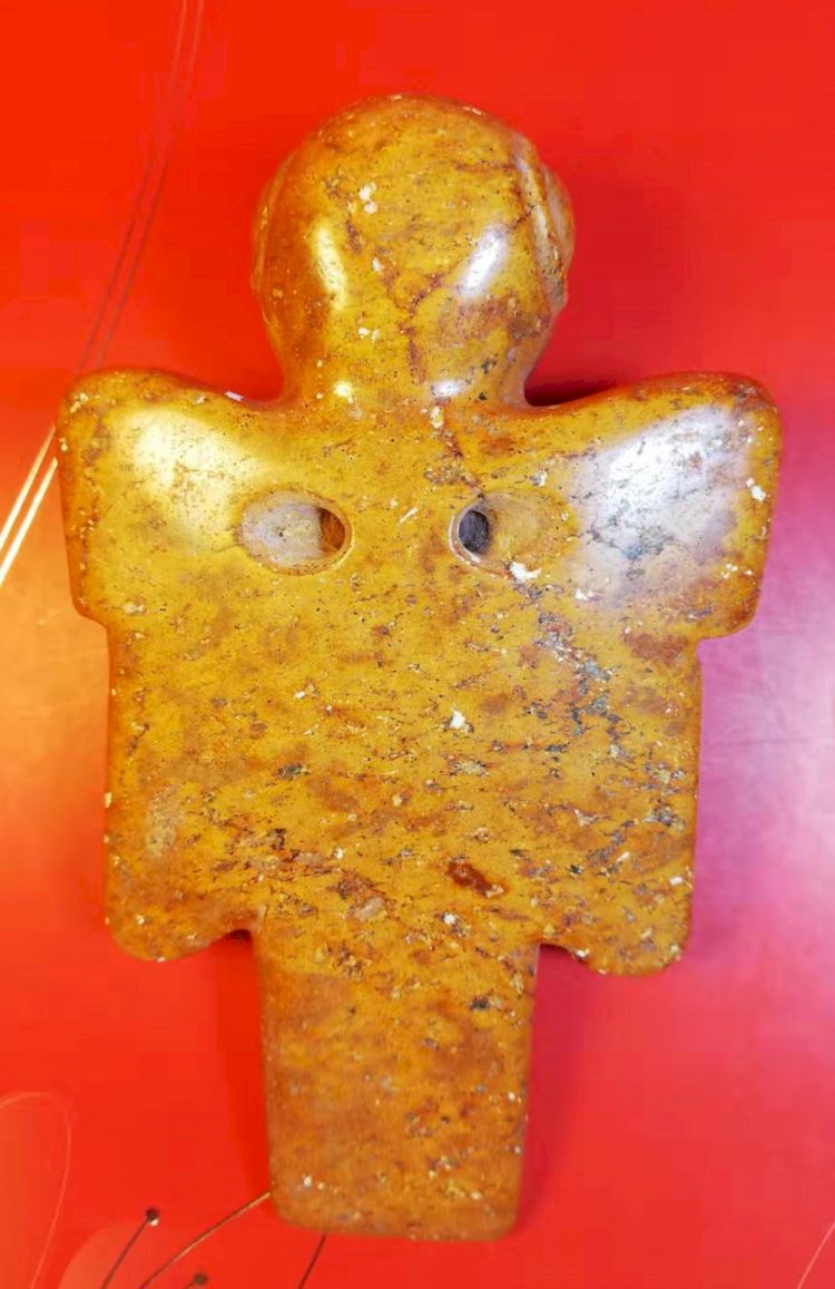 A039 紅山文化 人鷹合體玉雕