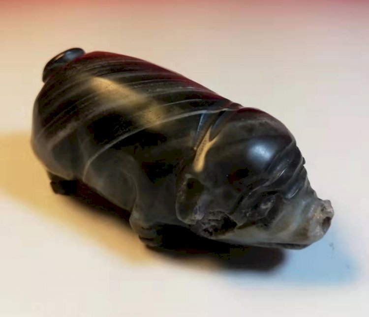 G038 Agate Pig