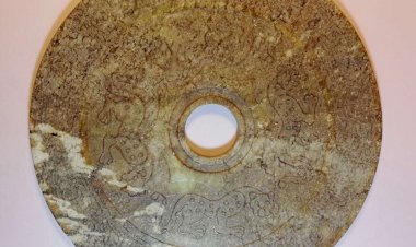 E42 Big Leopard Jade Bi