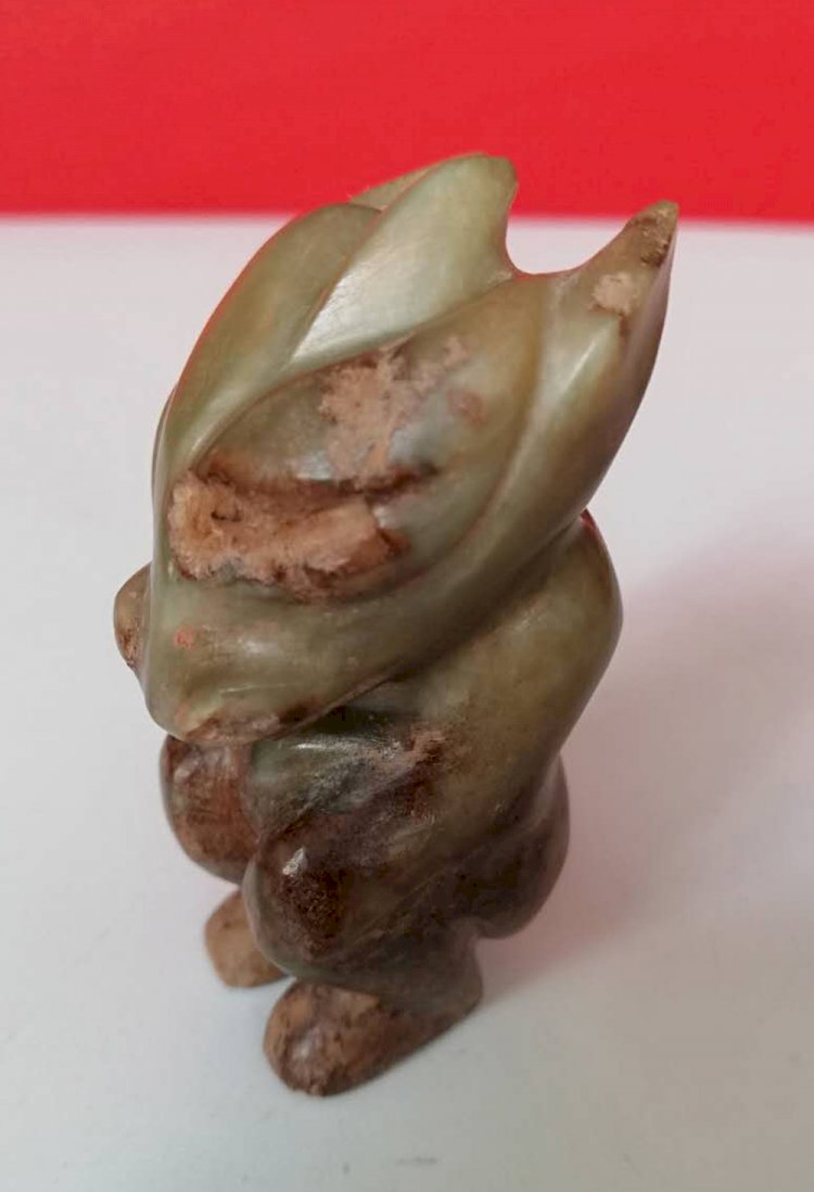 C001.  Jade Man Ornament of Guanghan Sanxingdui Era