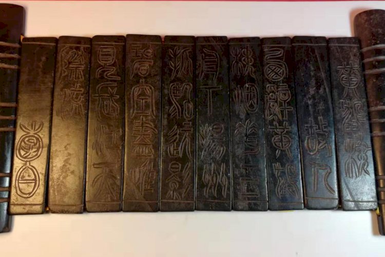 I013 唐李白詩玉簡冊- AncientJade - Jade Connoisseur Magazine